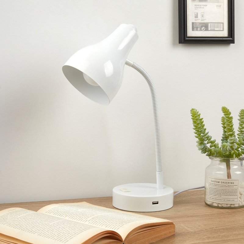 College Caravan Task Lamp with USB Charging Port