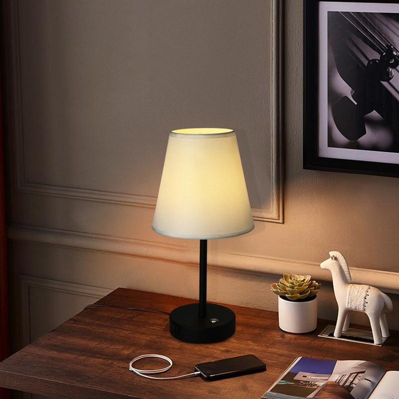 Cedar Hill 17 in.Table Lamp with USB Port