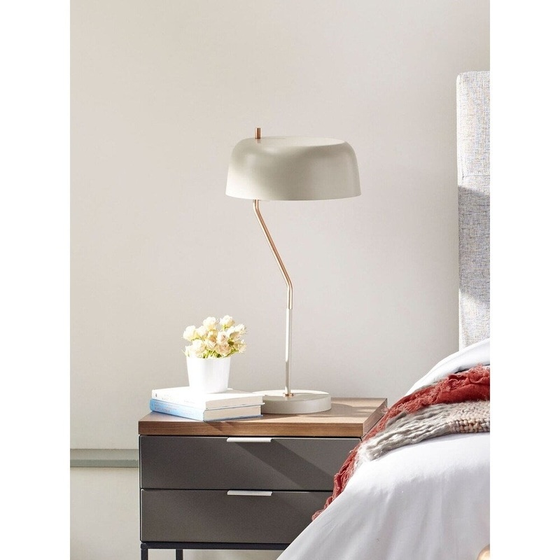 Aurelle Home Retro Contemporary Iron 1-light Table Lamp