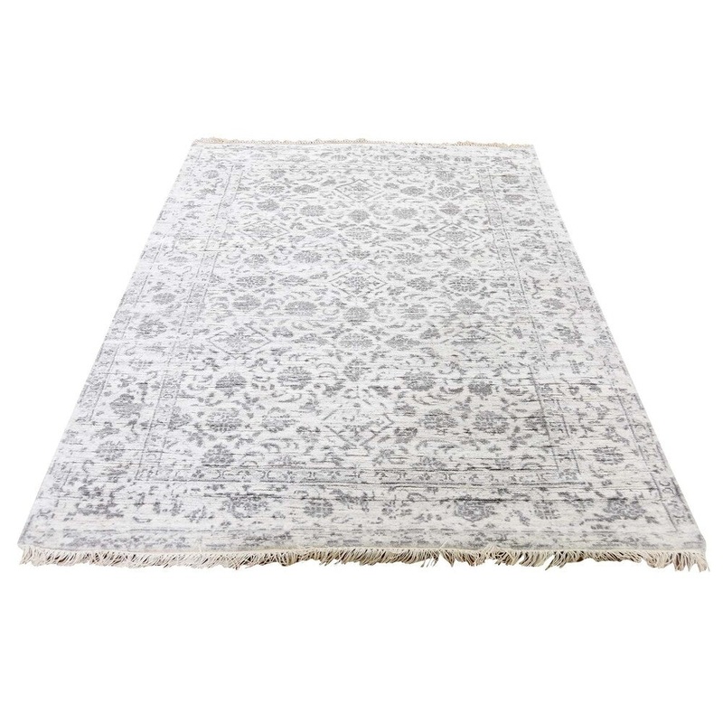 Shahbanu Rugs Broken Tabriz Mahi Design Wool And Silk Blend Hand-Knotted Rug (4'1" x 6'2") - 4'1" x 6'2"