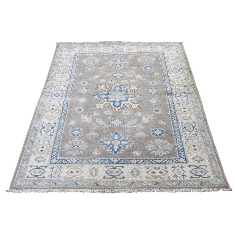 Shahbanu Rugs Vintage Look Kazak Pure Wool Hand-Knotted Oriental Rug (3'2" x 4'9") - 3'2" x 4'9"
