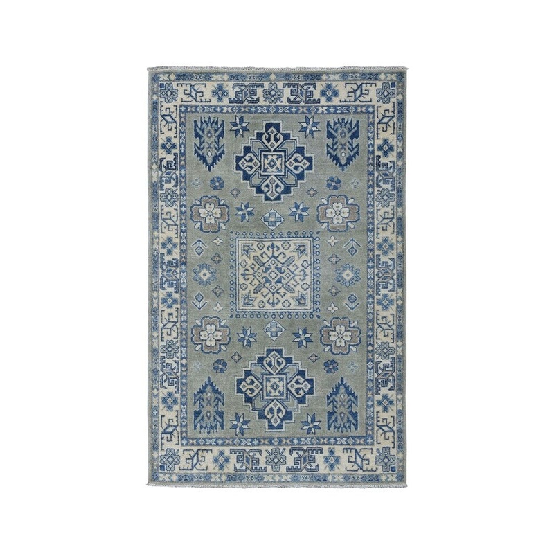 Shahbanu Rugs Gray Vintage Look Kazak Pure Wool Hand-Knotted Oriental Rug (3'2" x 5'0") - 3'2" x 5'0"