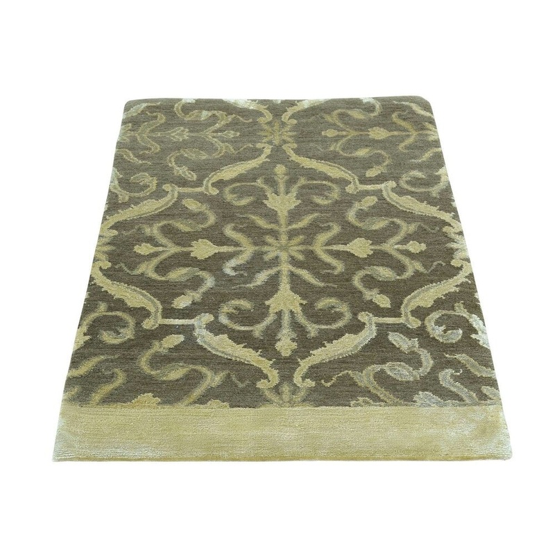 Shahbanu Rugs Hand Knotted Modern Wool And Silk Floral Design Nepali Rug (2'0" x 3'1") - 2'0" x 3'1"