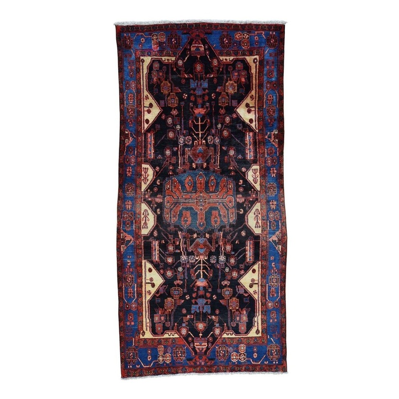 Shahbanu Rugs Hand Knotted Persian Nahavand Full Pile Wide Runner Rug (4'8" x 9'10") - 4'8" x 9'10"
