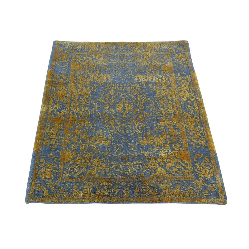 Shahbanu Rugs Hand-Loomed Broken Kashan Design Wool and Art Silk Oriental Rug (2'0" x 2'10") - 2'0" x 2'10"
