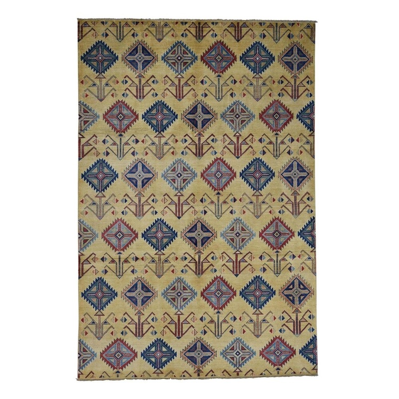 Shahbanu Rugs Special Kazak With Southwestern Design Hand-Knotted Oriental Rug (6'1" x 9'1") - 6'1" x 9'1"
