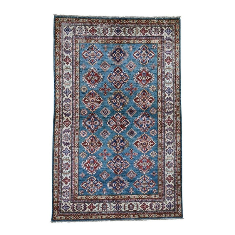 Shahbanu Rugs Super Kazak Pure Wool Geometric Design Hand-Knotted Oriental Rug (5'0" x 7'9") - 5'0" x 7'9"