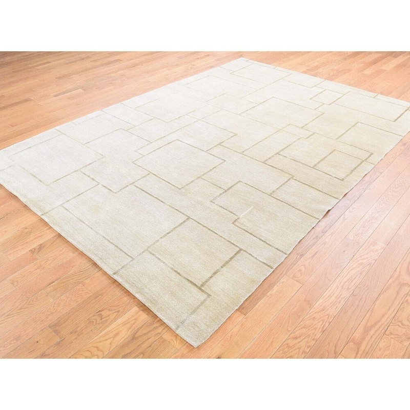 Shahbanu Rugs Hand-Knotted Nepali Wool and Silk With Block Design Oriental Rug (6'0" x 8'8") - 6'0" x 8'8"
