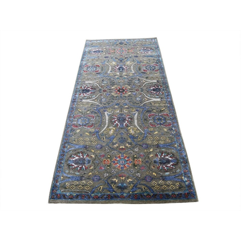 Shahbanu Rugs Hand-knotted Wool And Silk Plush Pile Tabriz Influence Design Rug (2'6" x 6'0") - 2'6" x 6'0"