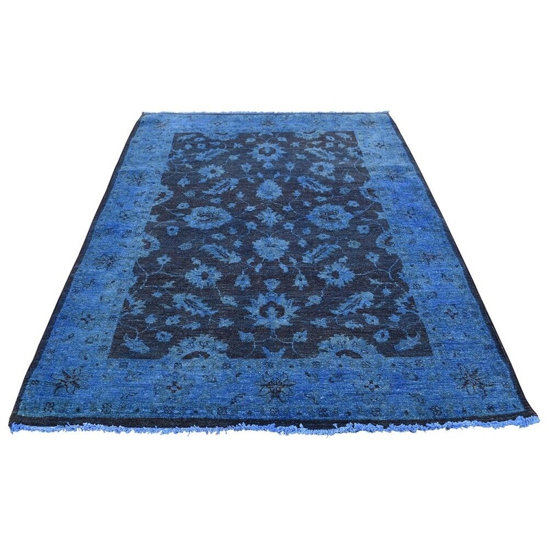 Shahbanu Rugs Hand Knotted Denim Blue Cast Overdyed Peshawar Pure Wool Rug (4'1" x 6'1") - 4'1" x 6'1"