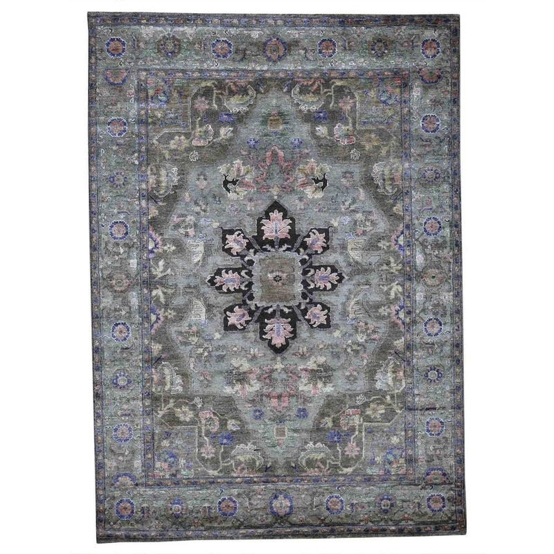 Shahbanu Rugs Hand-Knotted Heriz Design Wool and Silk Plush Oriental Rug (5'0" x 7'0") - 5'0" x 7'0"