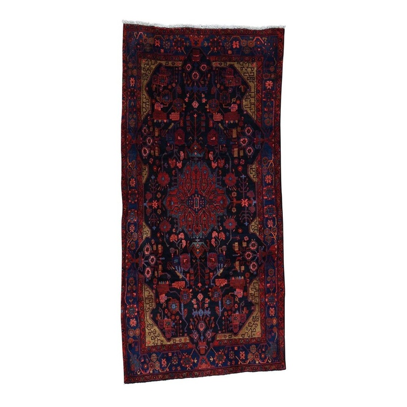 Shahbanu Rugs Hand Knotted Persian Nahavand Wide Runner Pure Wool Oriental Rug (4'9" x 10'0") - 4'9" x 10'0"