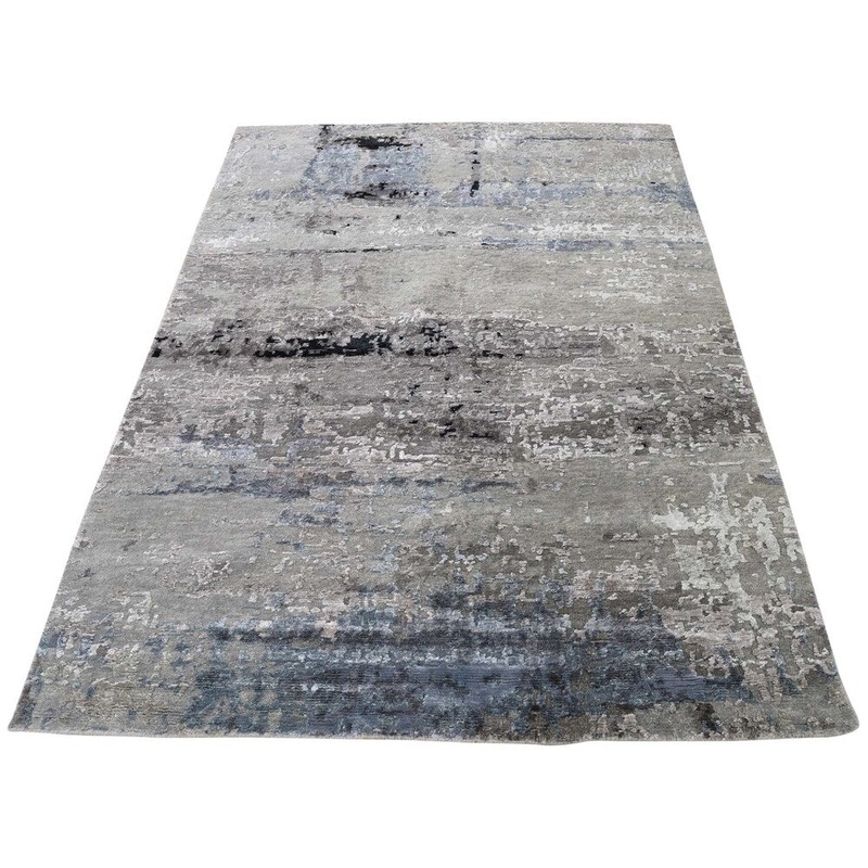 Shahbanu Rugs Hi-Low Pile Abstract Design Gray Wool And Silk Hand-Knotted Rug (3'0" x 4'9") - 3'0" x 4'9"