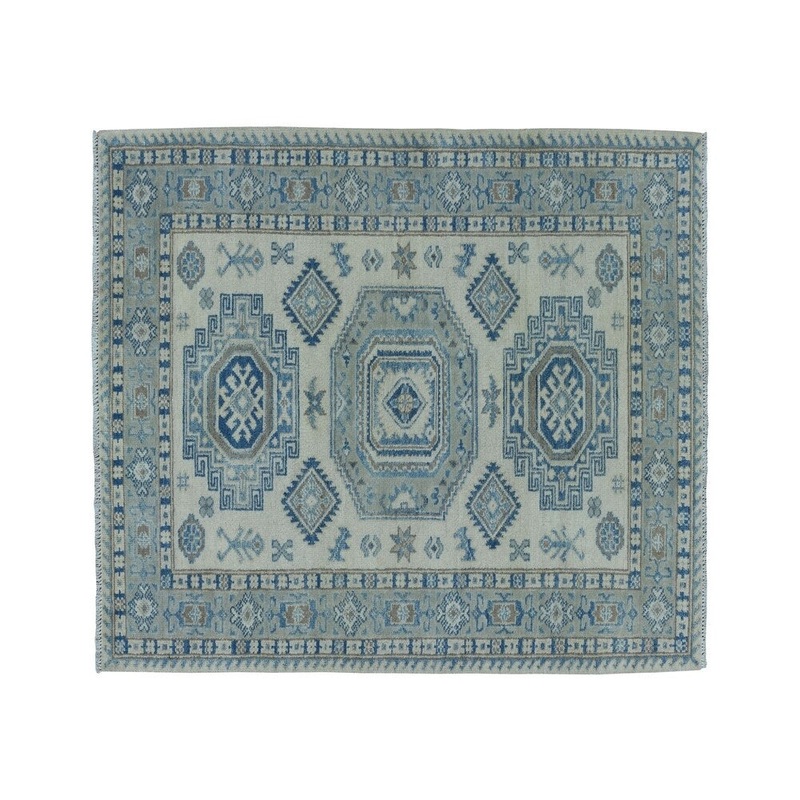 Shahbanu Rugs Ivory Hand-Knotted Vintage Look Kazak Pure Wool Oriental Rug (3'4" x 5'0") - 3'4" x 5'0"