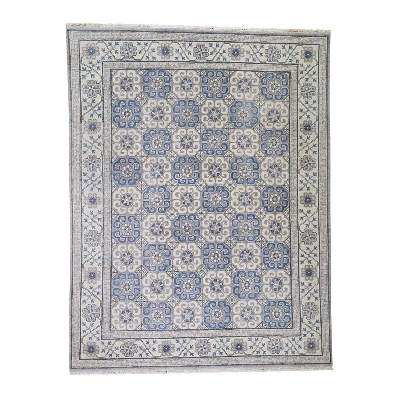 Shahbanu Rugs Khotan Pure Wool Oriental Hand-Knotted Rug (7'6" x 9'10") - 7'6" x 9'10"