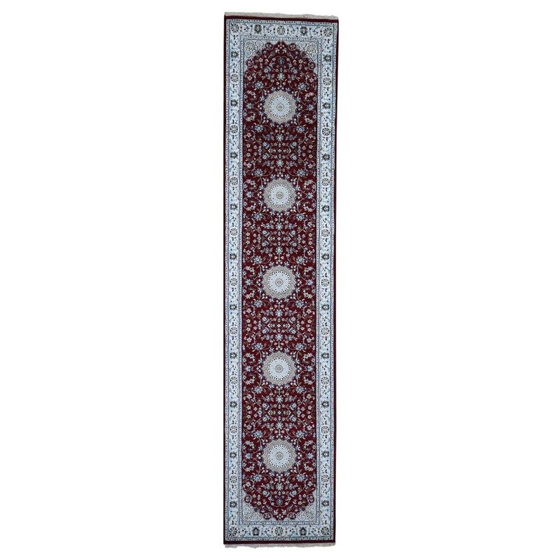 Shahbanu Rugs Red Wool And Silk Nain 250 KPSI Runner Hand Knotted Oriental Rug (2'9" x 12'3") - 2'9" x 12'3"