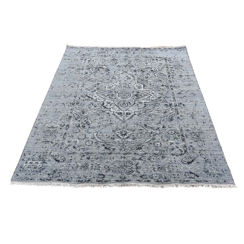 Shahbanu Rugs Gray Broken Persian Erased Design Silk With Oxidized Wool Textured Rug (4'1" x 5'10") - 4'1" x 5'10"