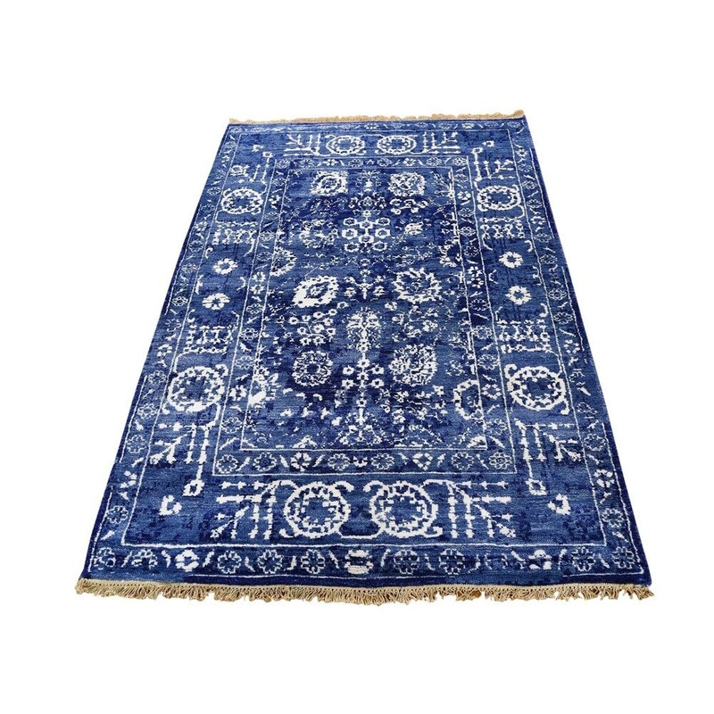 Shahbanu Rugs Hand-Knotted Wool and Silk Tone on Tone Tabriz Oriental Rug (4'2" x 6'0") - 4'2" x 6'0"