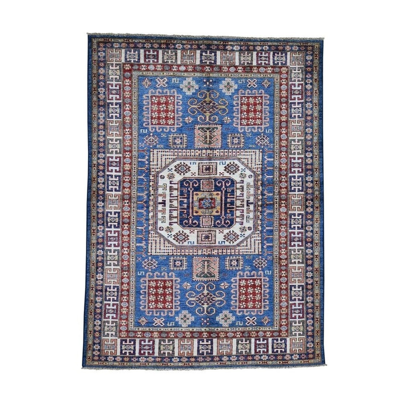 Shahbanu Rugs Super Kazak Pure Wool Geometric Design Hand-Knotted Oriental Rug (5'0" x 6'9") - 5'0" x 6'9"