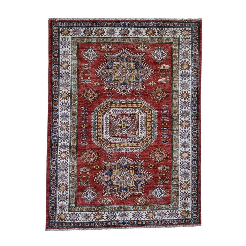 Shahbanu Rugs Super Kazak Pure Wool Geometric Design Hand-Knotted Oriental Rug (5'2" x 6'10") - 5'2" x 6'10"
