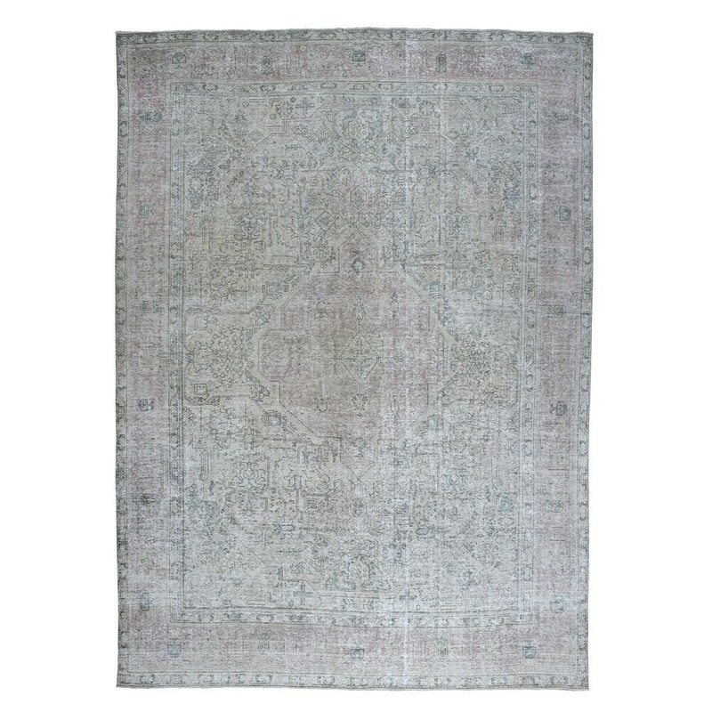 Shahbanu Rugs Vintage White Wash Tabriz Worn Wool Hand-Knotted Oriental Rug (9'8" x 12'2") - 9'8" x 12'2"
