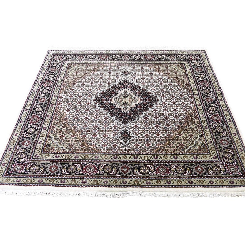 Shahbanu Rugs Hand-Knotted Wool And Silk Tabriz Mahi Square Oriental Rug (5'0" x 5'0") - 5'0" x 5'0"