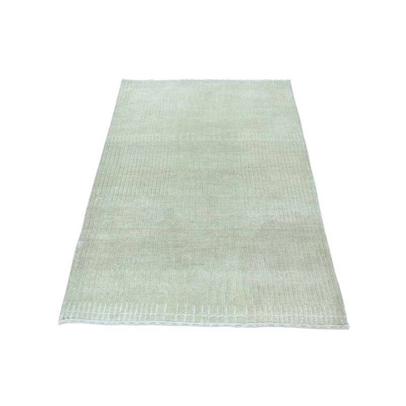 Shahbanu Rugs Hand-Knotted Wool and Silk Tone-on-Tone Nepali Oriental Rug (2'6" x 4'2") - 2'6" x 4'2"