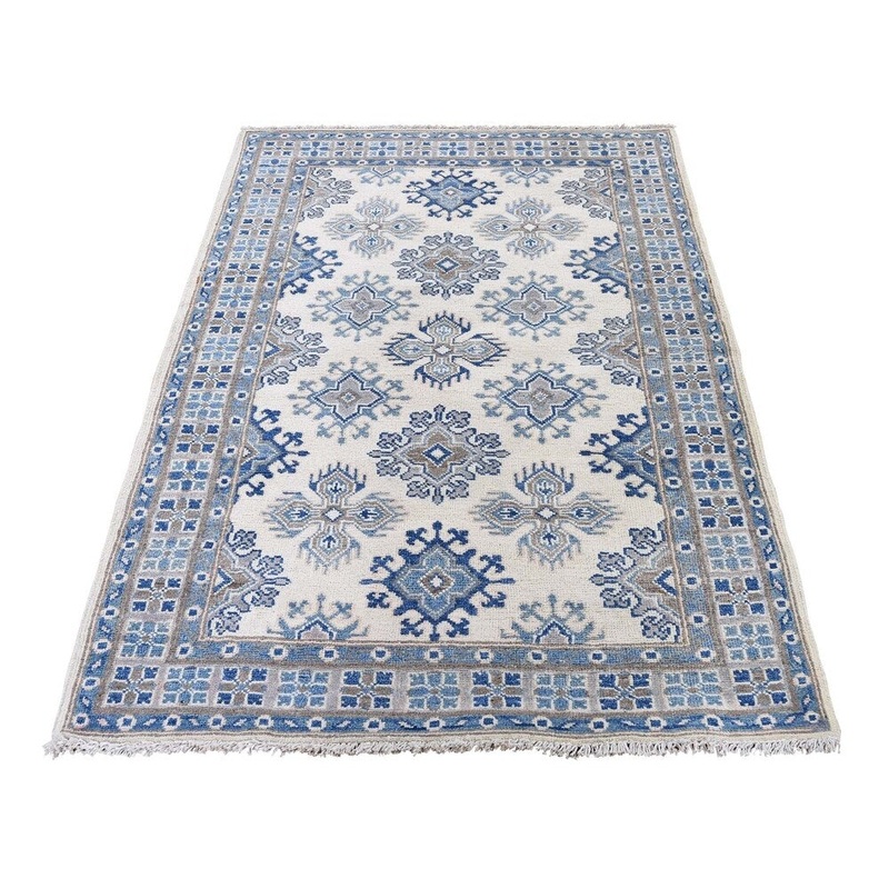 Shahbanu Rugs Vintage Look Kazak Pure Wool Hand-Knotted Oriental Rug (3'4" x 5'0") - 3'4" x 5'0"