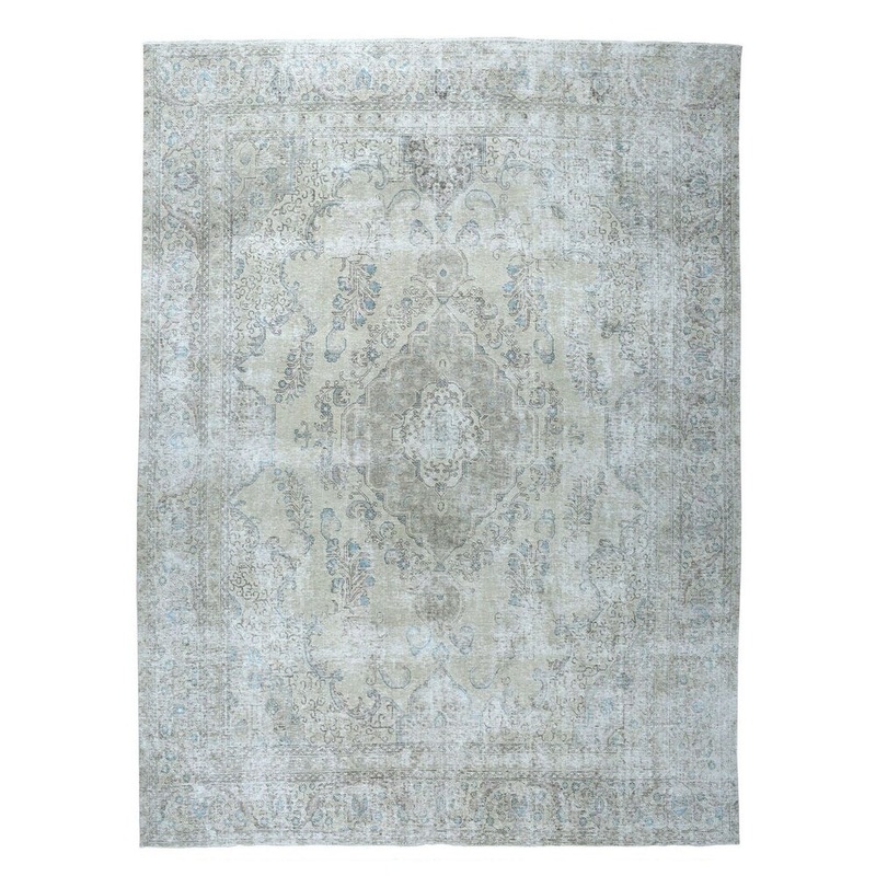 Shahbanu Rugs Vintage White Wash Tabriz Worn Wool Hand-Knotted Oriental Rug (9'1" x 11'5") - 9'1" x 11'5"