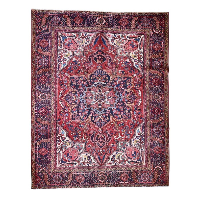 Shahbanu Rugs Semi Antique Persian Heriz Flower Design Hand-Knotted Oriental Rug (8'8" x 11'0") - 8'8" x 11'0"