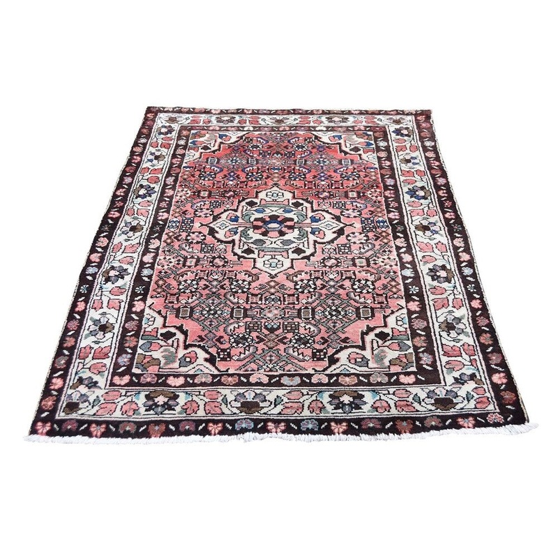 Shahbanu Rugs Vintage Bohimian Persian Hussainabad Ivory Pure Wool Hand-Knotted Rug (3'5" x 5'5") - 3'5" x 5'5"