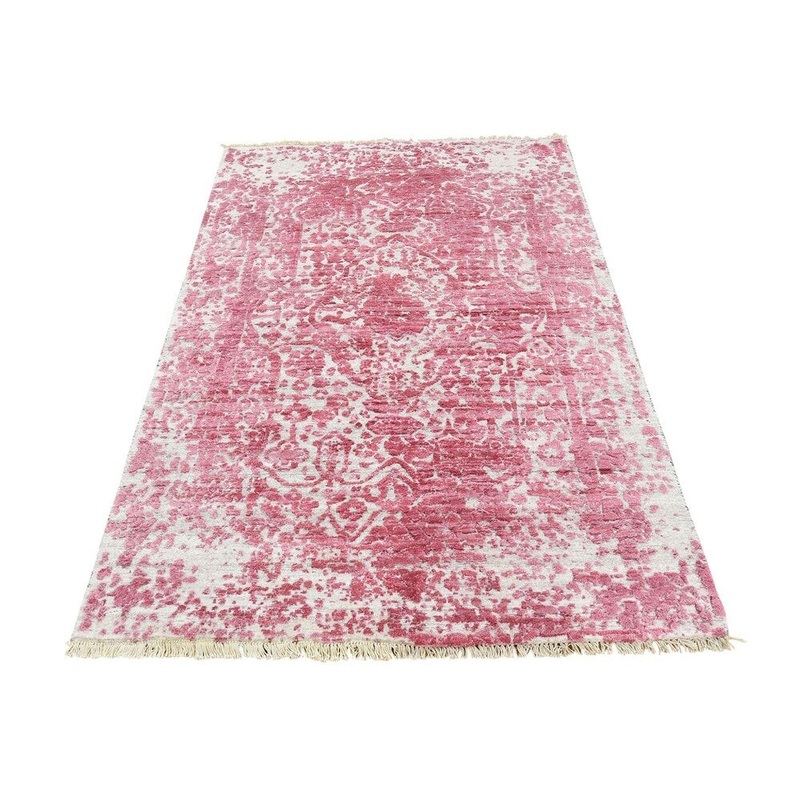 Shahbanu Rugs Broken Persian Design Wool & Pure Silk Pink Hand-Knotted Oriental Rug (3'0" x 5'0") - 3'0" x 5'0"