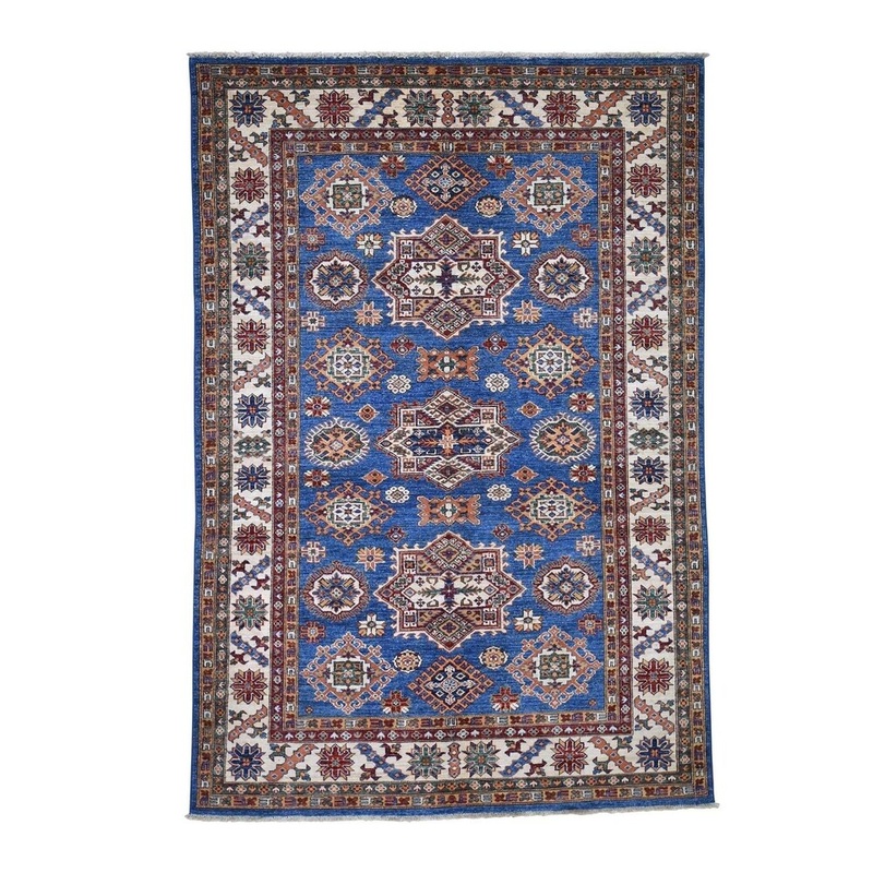 Shahbanu Rugs Super Kazak Pure Wool Geometric Design Hand-Knotted Oriental Rug (5'8" x 8'1") - 5'8" x 8'1"